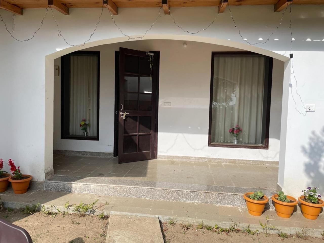 Kafal Tree Home Stay - Pet Friendly Bhowali Exteriér fotografie